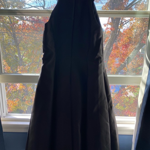 Black Cocktail/Evening Gown. Size 8. High/Low style. Has pockets! NBW! - Picture 2 of 3